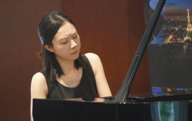 Saki Maeda, piano | Haydn, Chopin, Mozart, Messiaen, Ravel