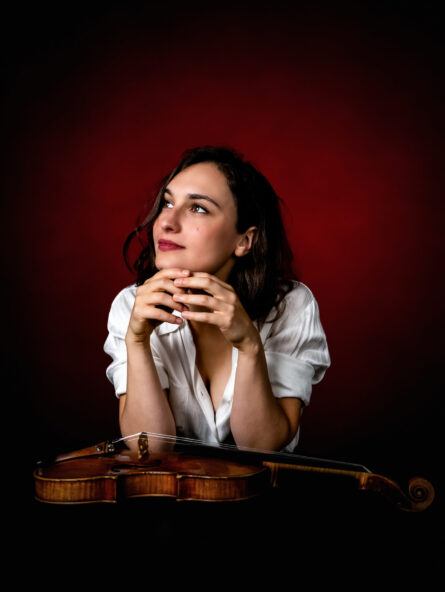 ZAVARO Eva